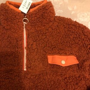 AERO Half-zipped Sherpa Jacket